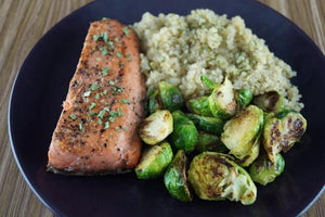 Sriracha Salmon, Sprouts & Quinoa