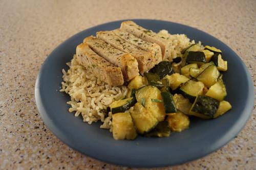 Quick & Easy Pork, Zucchini & Rice